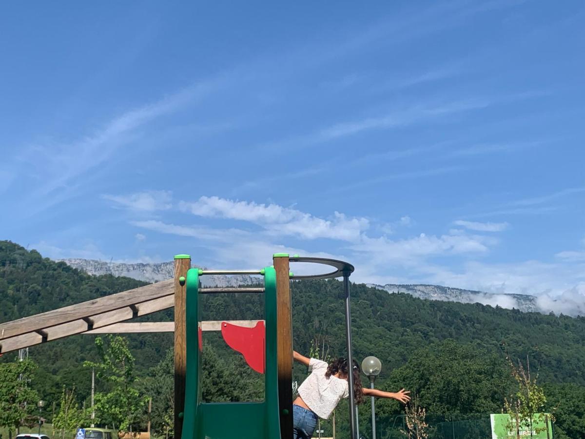 Petit cocon entre lac, golf et montagne proche d'Annecy- Séjour tout compris Giez Esterno foto