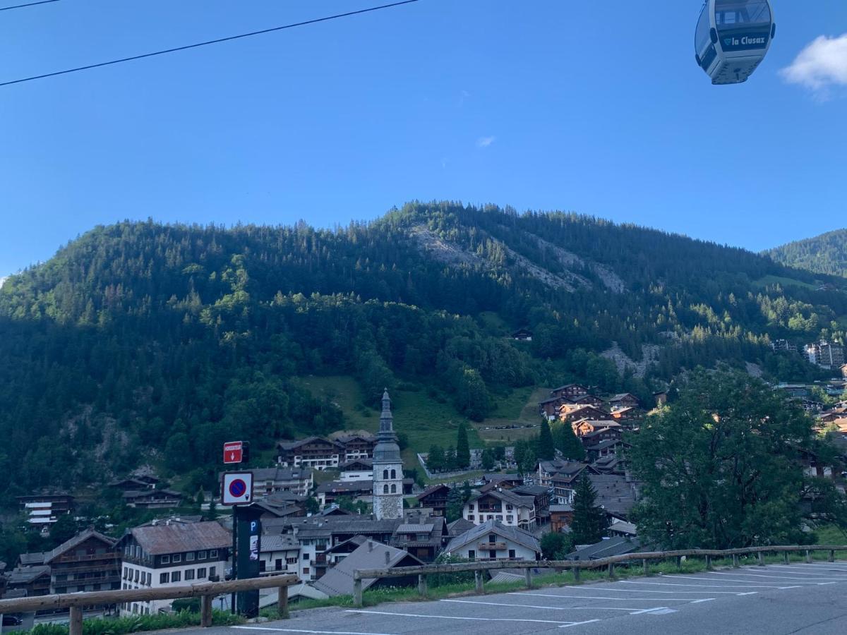 Petit cocon entre lac, golf et montagne proche d'Annecy- Séjour tout compris Giez Esterno foto