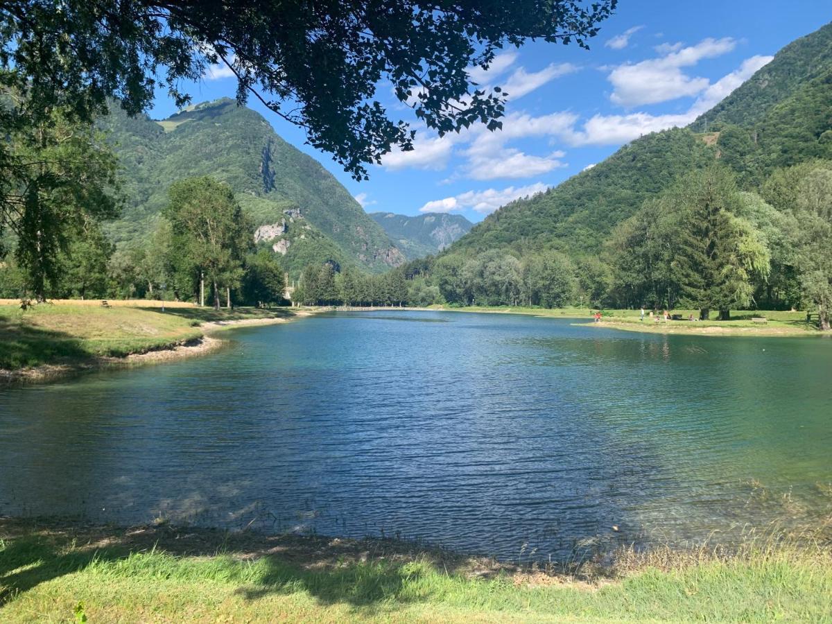Petit cocon entre lac, golf et montagne proche d'Annecy- Séjour tout compris Giez Esterno foto